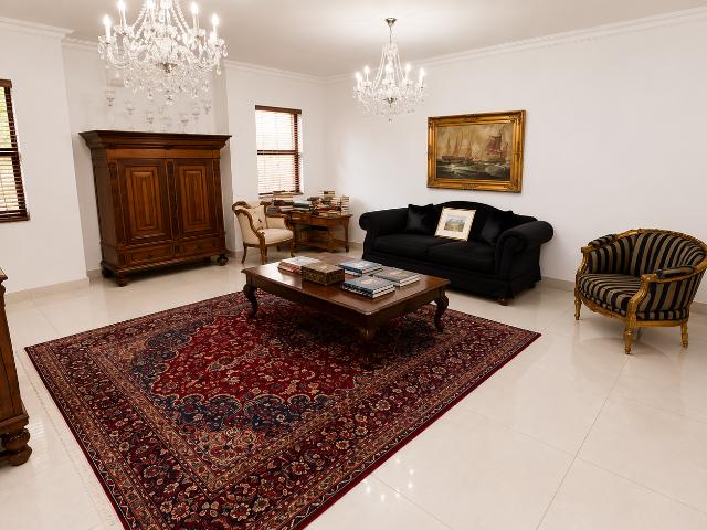 4 Bedroom House For Sale in Lombardy Estate