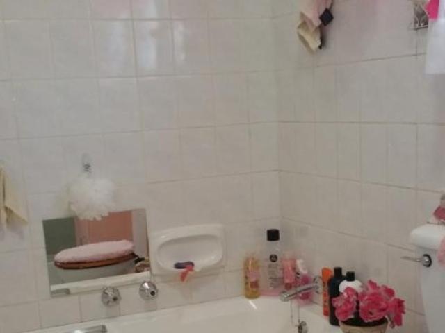 4 Bedroom House For Sale in Lambton
