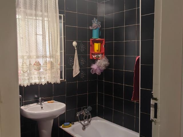 4 Bedroom House For Sale in Lenasia Ext 10