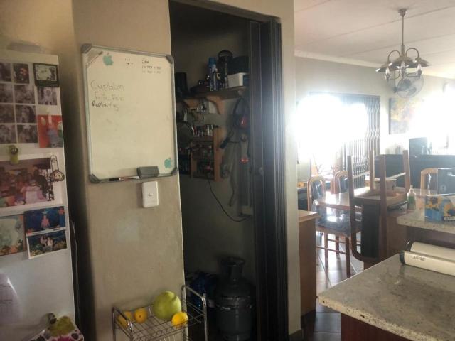 4 Bedroom house for sale in Model Park, Witbank