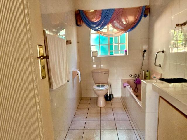 4 Bedroom House For Sale in Mookgopong