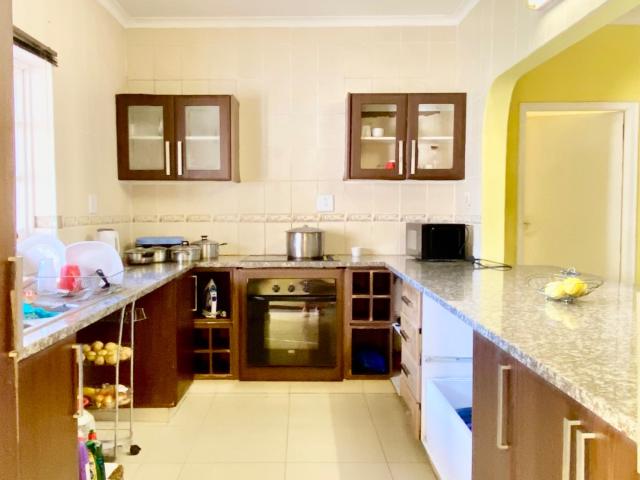 4 Bedroom House For Sale in Margate