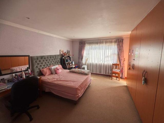 4 Bedroom House For Sale in Meyersdal