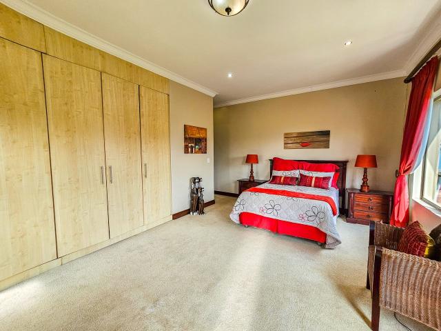 4 Bedroom House For Sale in Midlands Estate