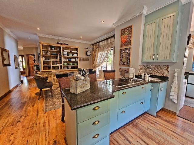 4 Bedroom House For Sale in Midstream Estate