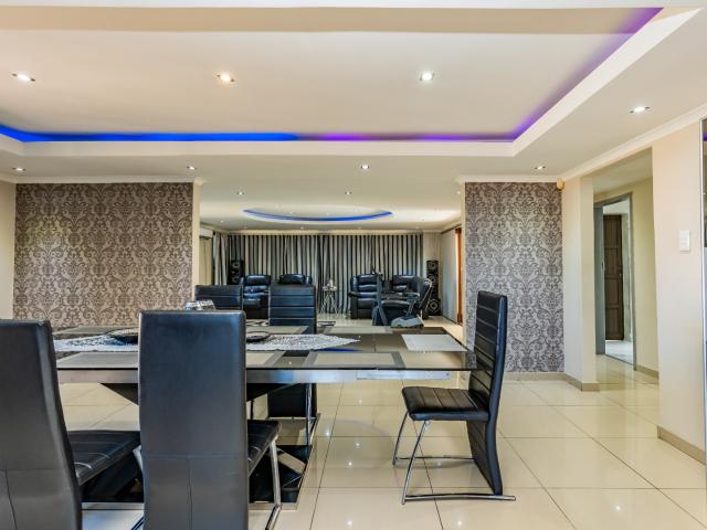 4 Bedroom House For Sale in Musgrave