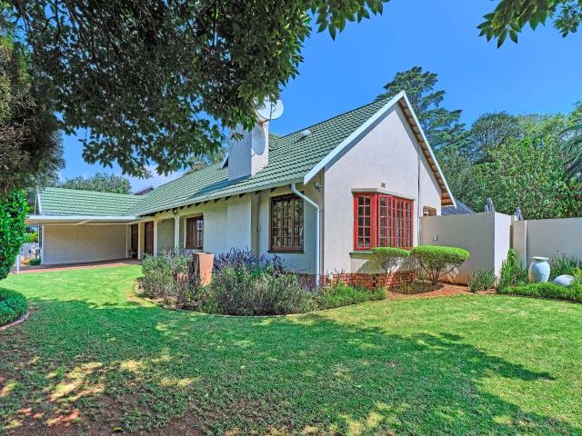 4 Bedroom House For Sale in Northcliff