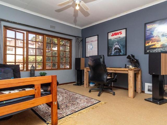 4 Bedroom house for sale in Northcliff, Randburg