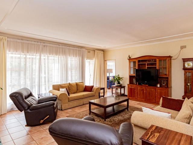 4 Bedroom house for sale in Northcliff, Randburg