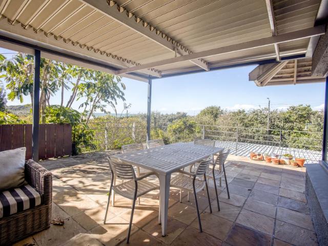 4 Bedroom House For Sale in Nahoon Beach