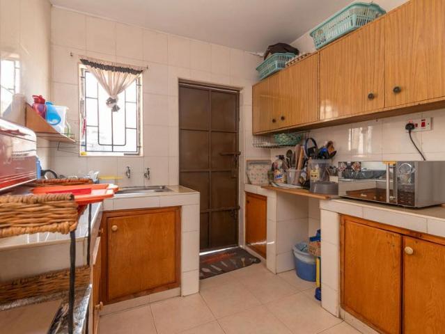 4 bedroom house for sale in South C Kenya 3KE1661