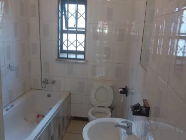 4 Bedroom House For Sale in South Hills