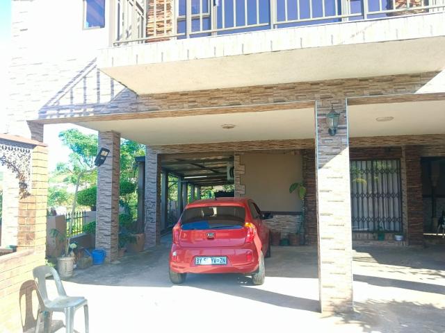 4 Bedroom House For Sale in Savannah Park