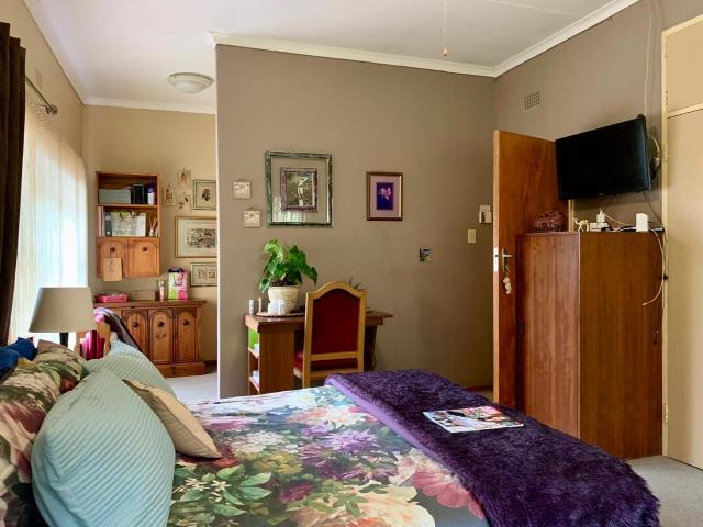 4 Bedroom House For Sale in Schoemansville