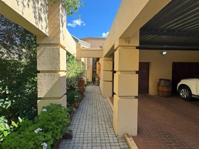 4 Bedroom house for sale in Secunda