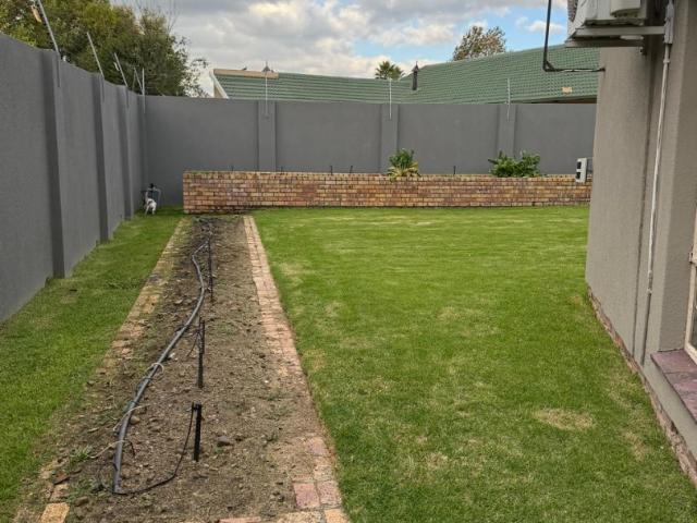 4 Bedroom House For Sale in Secunda