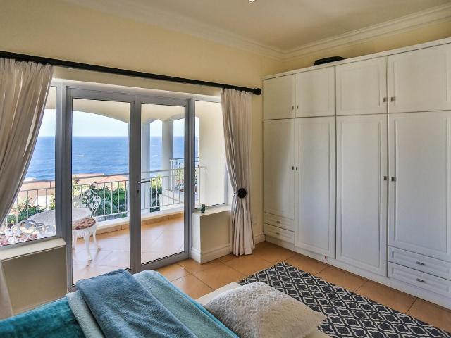 4 Bedroom House For Sale in Sheffield Beach
