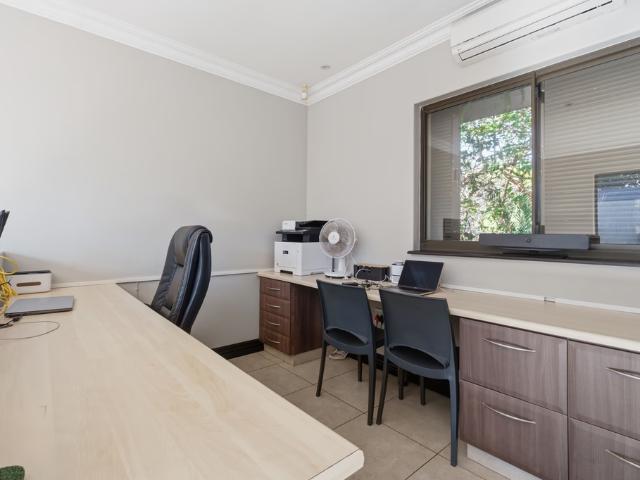 4 Bedroom House For Sale in Simbithi Eco Estate