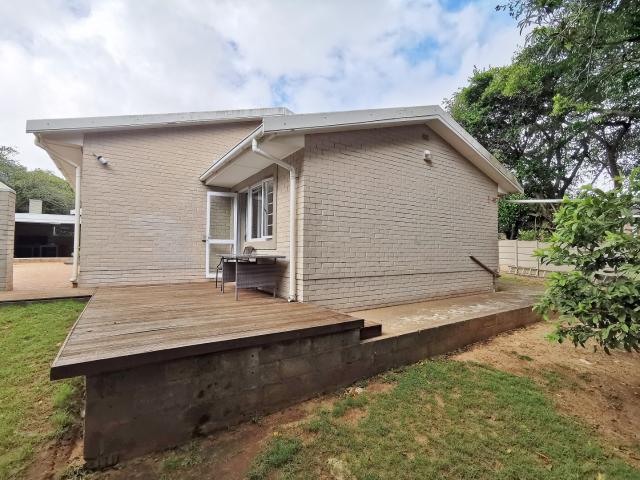 4 Bedroom House For Sale in Summerstrand