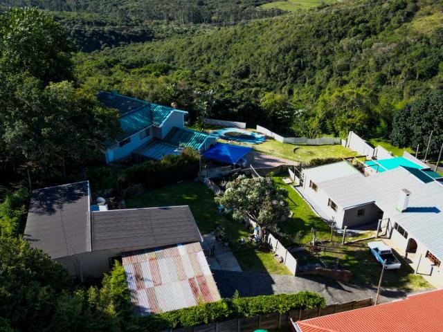 4 Bedroom House For Sale in Summerpride