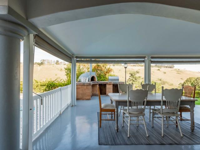 4 Bedroom House For Sale in Summerveld