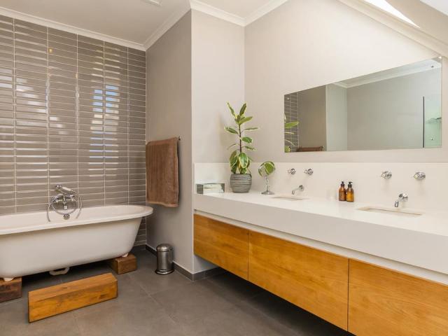 4 Bedroom house for sale in Paradyskloof, Stellenbosch