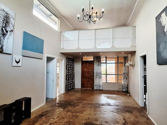 4 Bedroom House For Sale in Park Hill