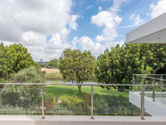 4 Bedroom House For Sale in Pearl Valley Golf & Country Estate
