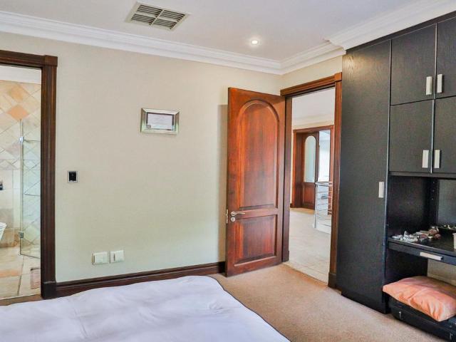 4 Bedroom house for sale in Pecanwood, Hartbeespoort