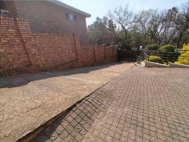 4 Bedroom house for sale in Pretoria North