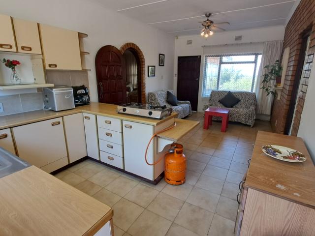 4 Bedroom House For Sale in Pumula