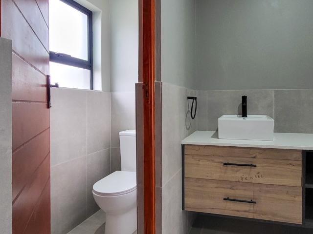 4 Bedroom House For Sale in Roodepark Eco Estate