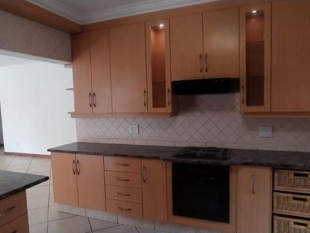 4 Bedroom house for sale in Rose Acres Estate, Pretoria