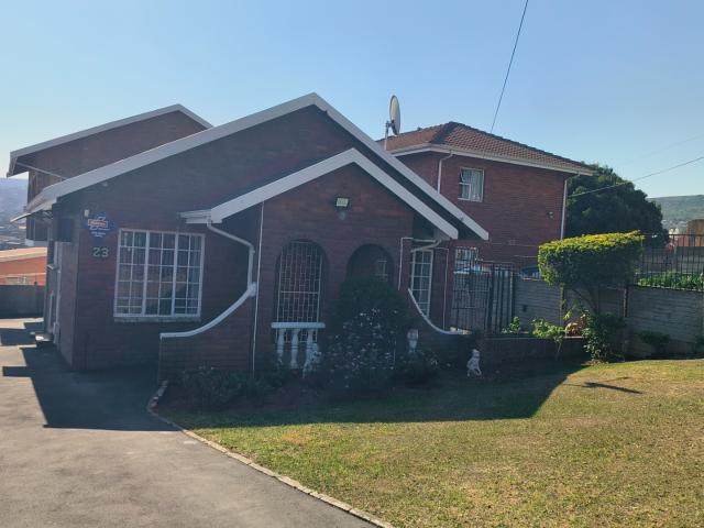 4 Bedroom House For Sale in Raisethorpe