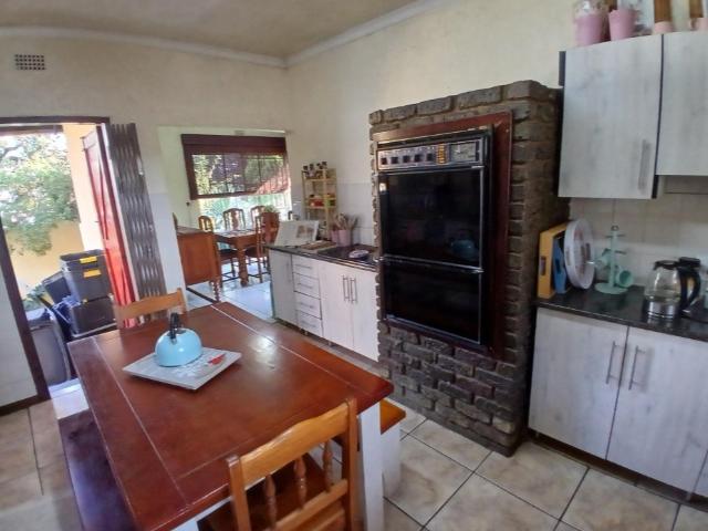 4 Bedroom House For Sale in Randhart