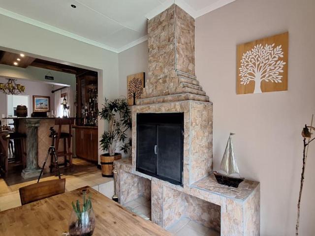 4 Bedroom House For Sale in Randpark Ridge