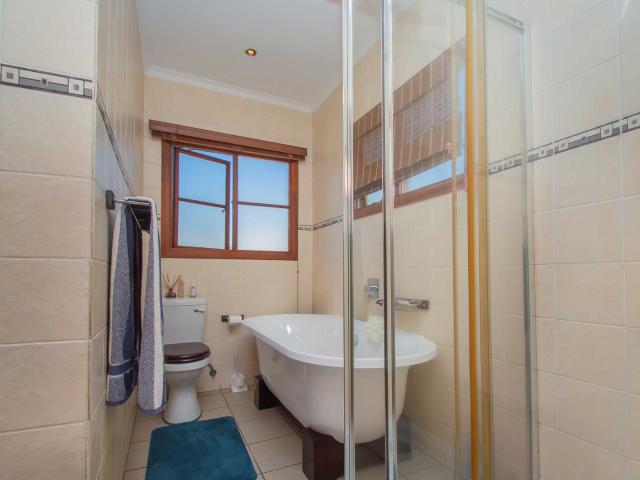 4 Bedroom House For Sale in Randpark Ridge