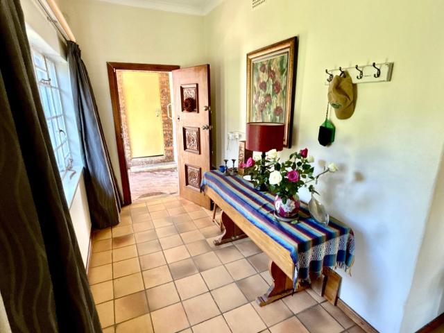 4 Bedroom House For Sale in Rietondale