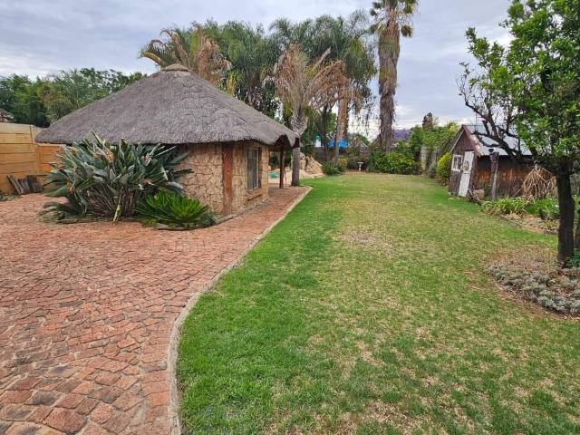 4 Bedroom House Sold in Rietfontein