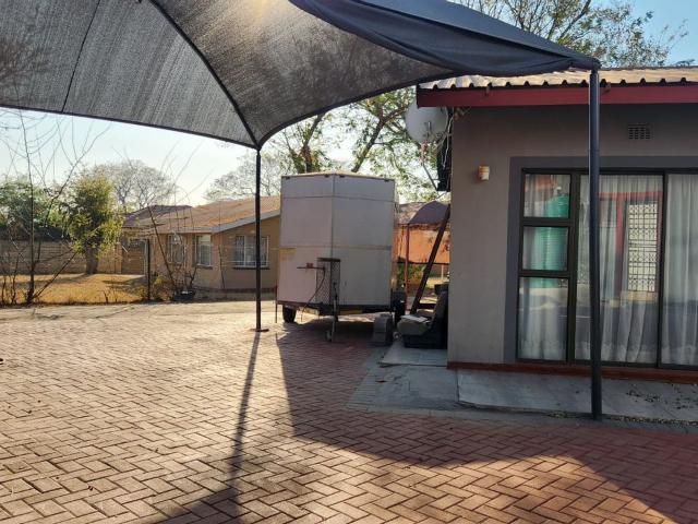 4 Bedroom House For Sale in Rustenburg North