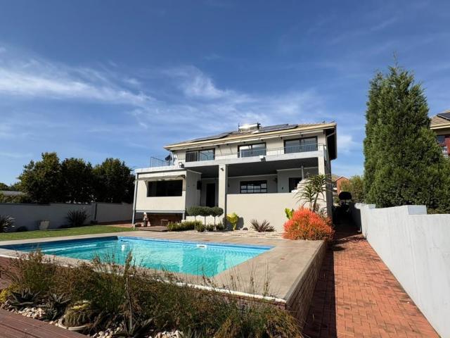 4 Bedroom House For Sale in Rynfield