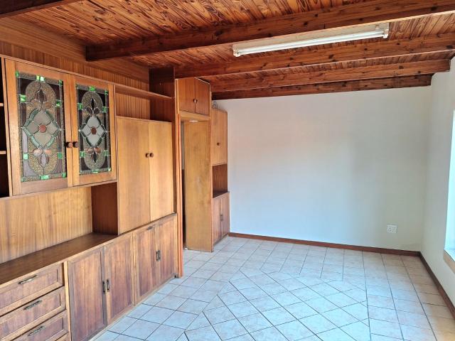 4 Bedroom House For Sale in Wonderboom South