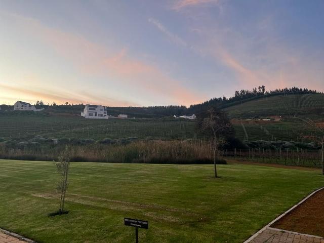 4 Bedroom House For Sale in Weltevreden Hills Estate