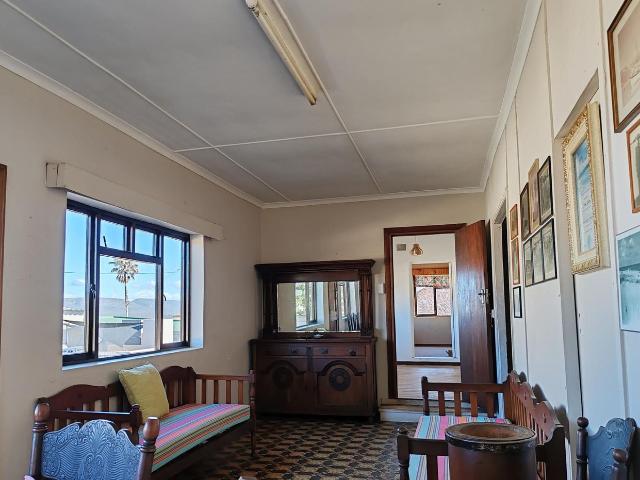 4 Bedroom house for sale in Witsand