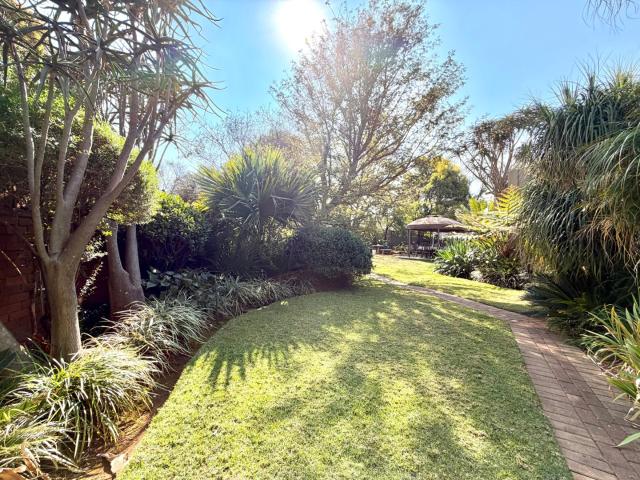 4 Bedroom House For Sale in Wierda Park