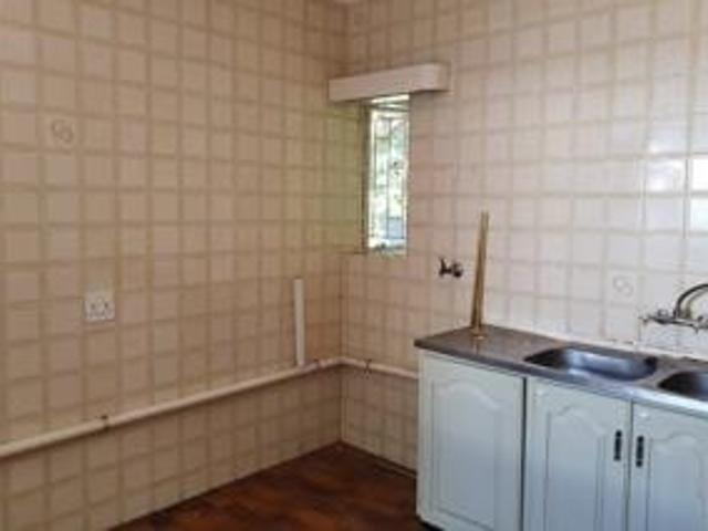 4 Bedroom House For Sale in Wilkoppies