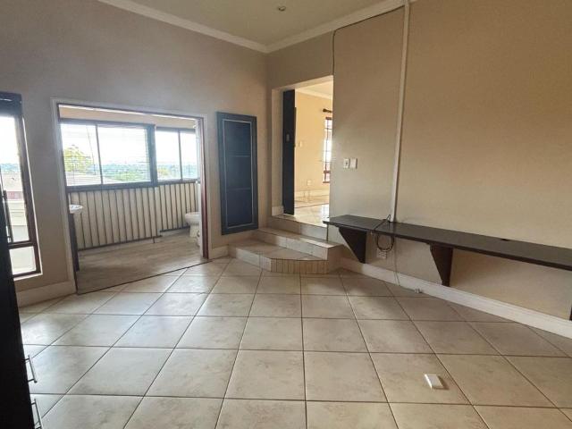4 Bedroom house for sale in Wilkoppies, Klerksdorp