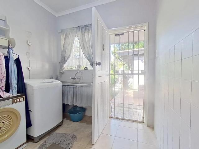 4 Bedroom house for sale in Wilkoppies, Klerksdorp