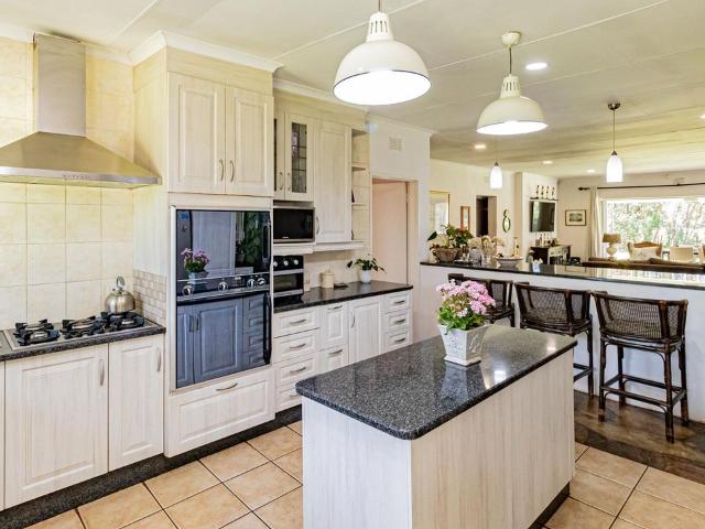 4 Bedroom house for sale in Tarlton, Krugersdorp
