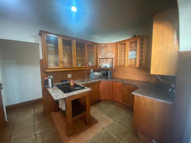 4 Bedroom House For Sale in The Orchards